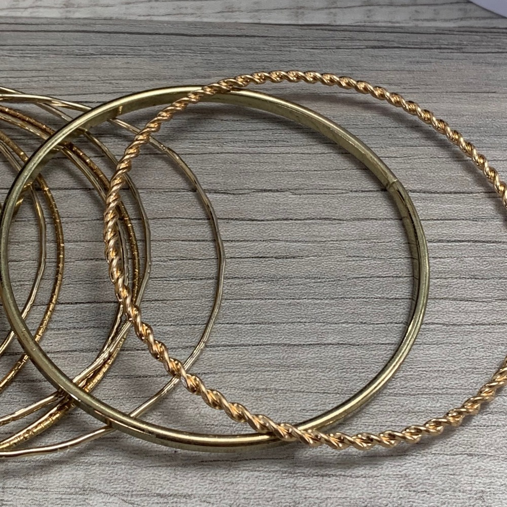 Gold Tone Bangle Bracelet Set 10pc Textured Rope Smooth Stackable 8 Inch 5138 - Picture 3 of 6